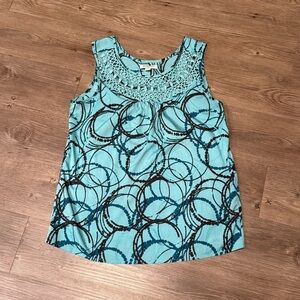 Banana Republic Sleeveless Turquoise Circle-Print Top Tank